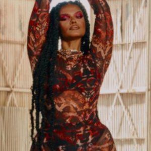 PRETTYLITTLETHING- BROWN ABSTRACT SNAKE BODYSUIT